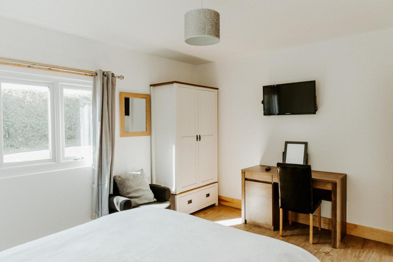 King Richard'S Luxury Lodge - Sleeps Up To 8 ,Dog Friendly ,Near Sherwood Forest At Fairview Farm In Nottingham Set In 88 Acres And Great For Groups,Family Gatherings,Corporate Events Eksteriør billede